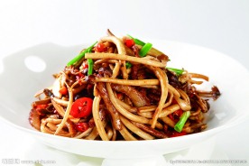 干锅茶树菇