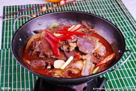 干锅带皮牛肉