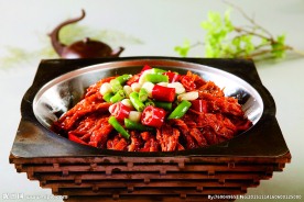 干锅美味鸭掌