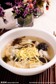 荠菜肉大馄饨