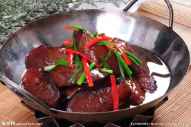 肉汁萝卜块