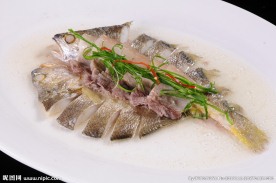 三层肉蒸黄鱼鲞