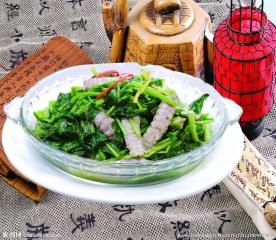 虾爬肉炒菠菜
