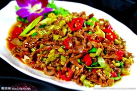 酸豇豆炒鸡胗