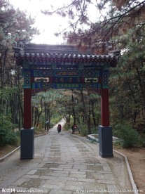 红螺寺公园观音路