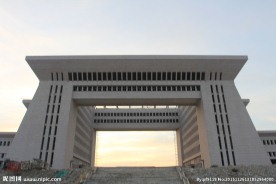 霍尔果斯新国门