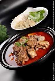 铁锅羊肉
