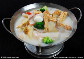 锅仔烩三鲜