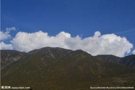 山峦起伏