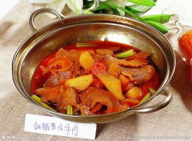 铁锅带皮牛肉