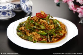 笨鸡蛋炒尖椒
