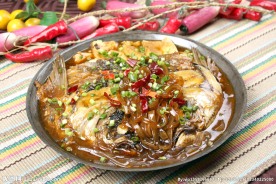 铁锅炖鱼头
