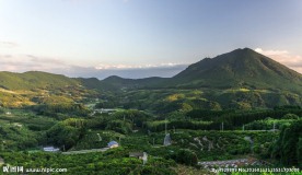 山峦景观