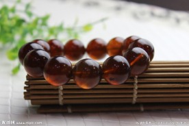 万福琥珀