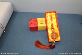 诸阁良汽车挂件木雕工艺品
