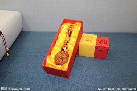 诸阁良汽车挂件木雕工艺品