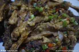 椒盐鸭下巴
