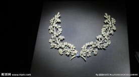钻石项链