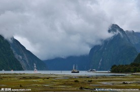 米尔福德峡湾