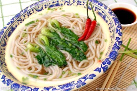 鲜鱼糊汤粉