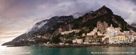 湖边建筑