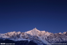 梅里雪山