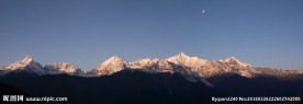 梅里雪山