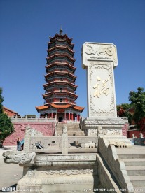 楚雄福塔图片