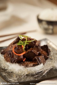 酱焖牛肉