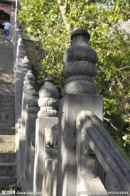 石栏杆