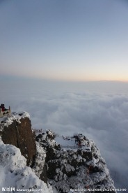 峨眉山