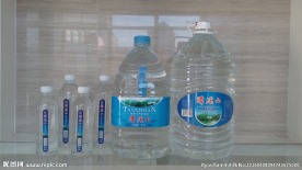 矿泉水