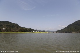新安江风光