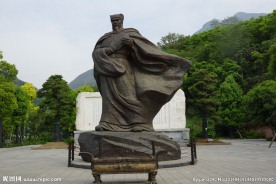 诸葛亮雕像