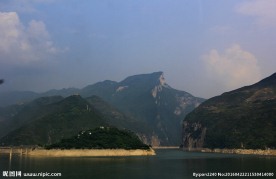 三峡