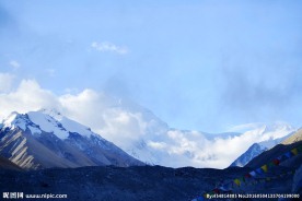 珠穆朗玛峰