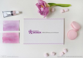 浅粉色水彩画样机