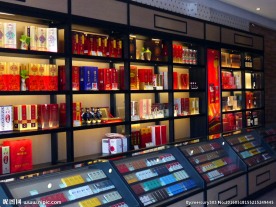 烟酒柜台陈设