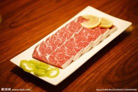 生牛肉