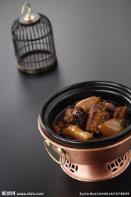 肉皮 小排