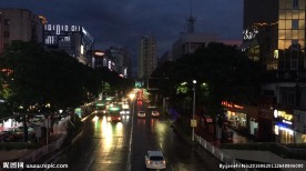 公路夜景