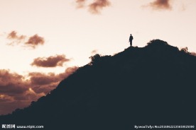 夕阳西下 勇士眺望