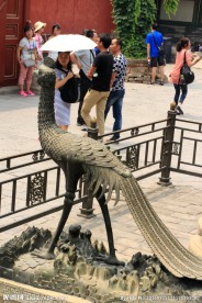 凤凰铜像