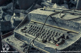复古陈旧打字机