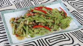 橄榄菜香芹炒肉