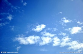 蓝天白云