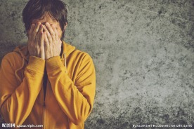 沮丧的男人