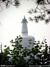 白色建筑