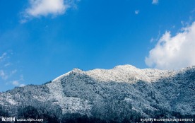 雪山