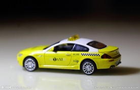 玩具车